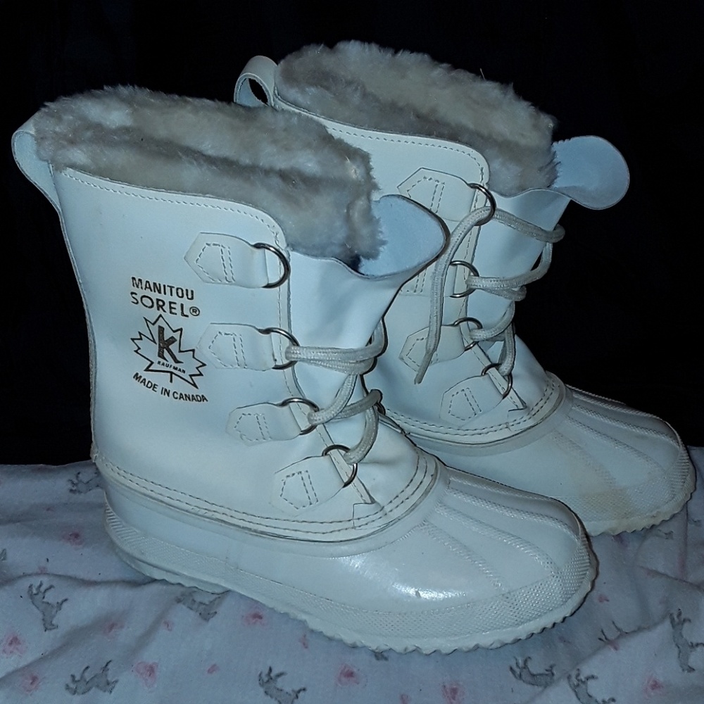 Sorel winter boots.